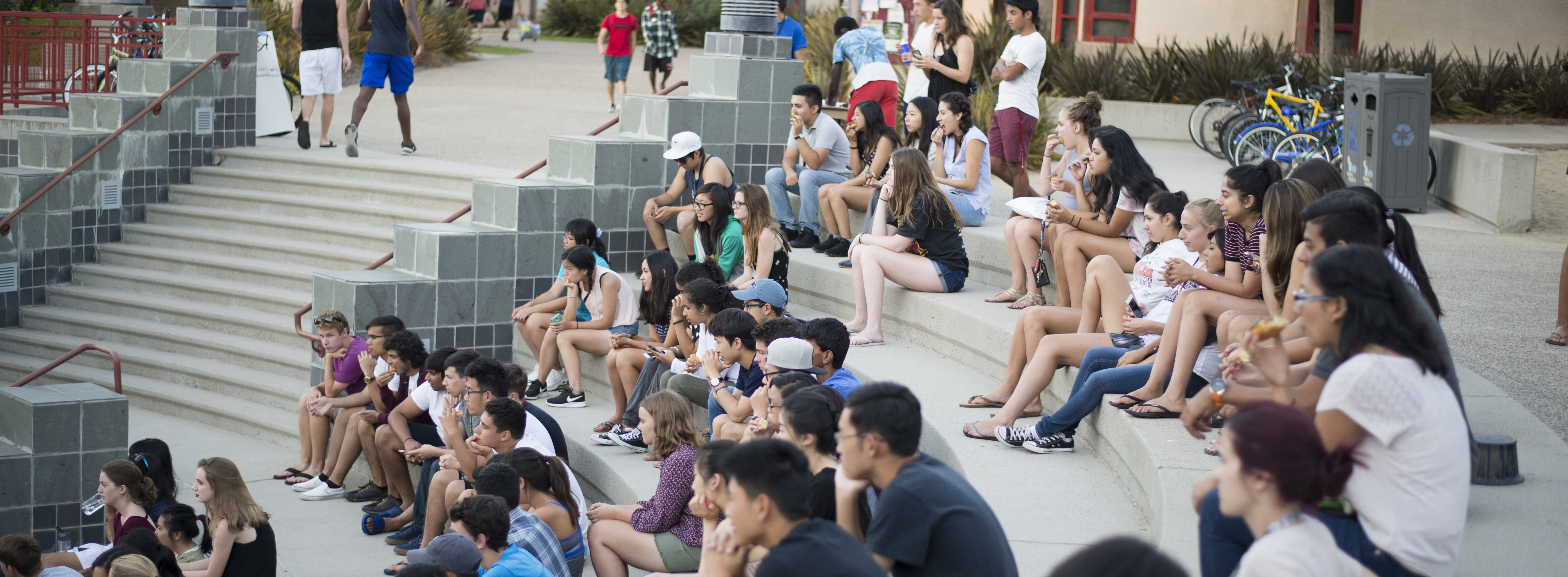 students gathered in front of Canyon Vista dining hall