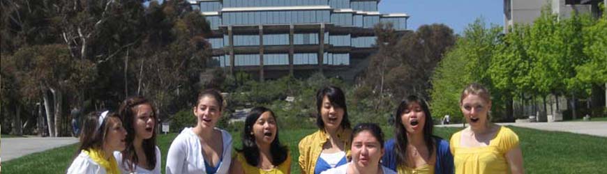 UC San Diego Tritones singing in front of Geisel Library